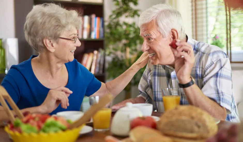 Yaşlılık Döneminde Beslenme